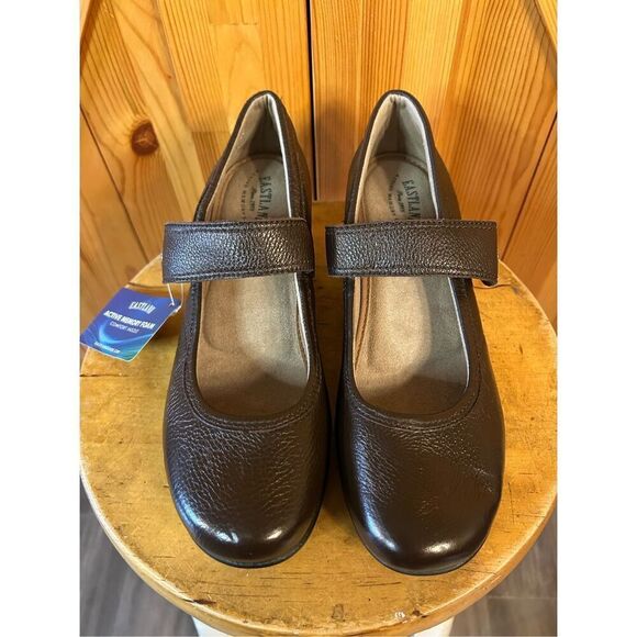 Eastland Women's Jasmine Slip-On Leather Loafer Brown Size 10M nwt - Picture 2 of 8